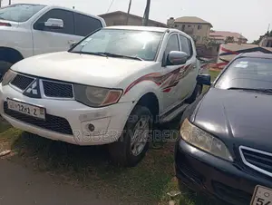 Mitsubishi Picked Up