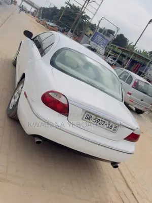 Jaguar S-Type 2.5 V6 2005 White