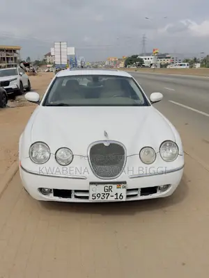 Jaguar S-Type 2.5 V6 2005 White