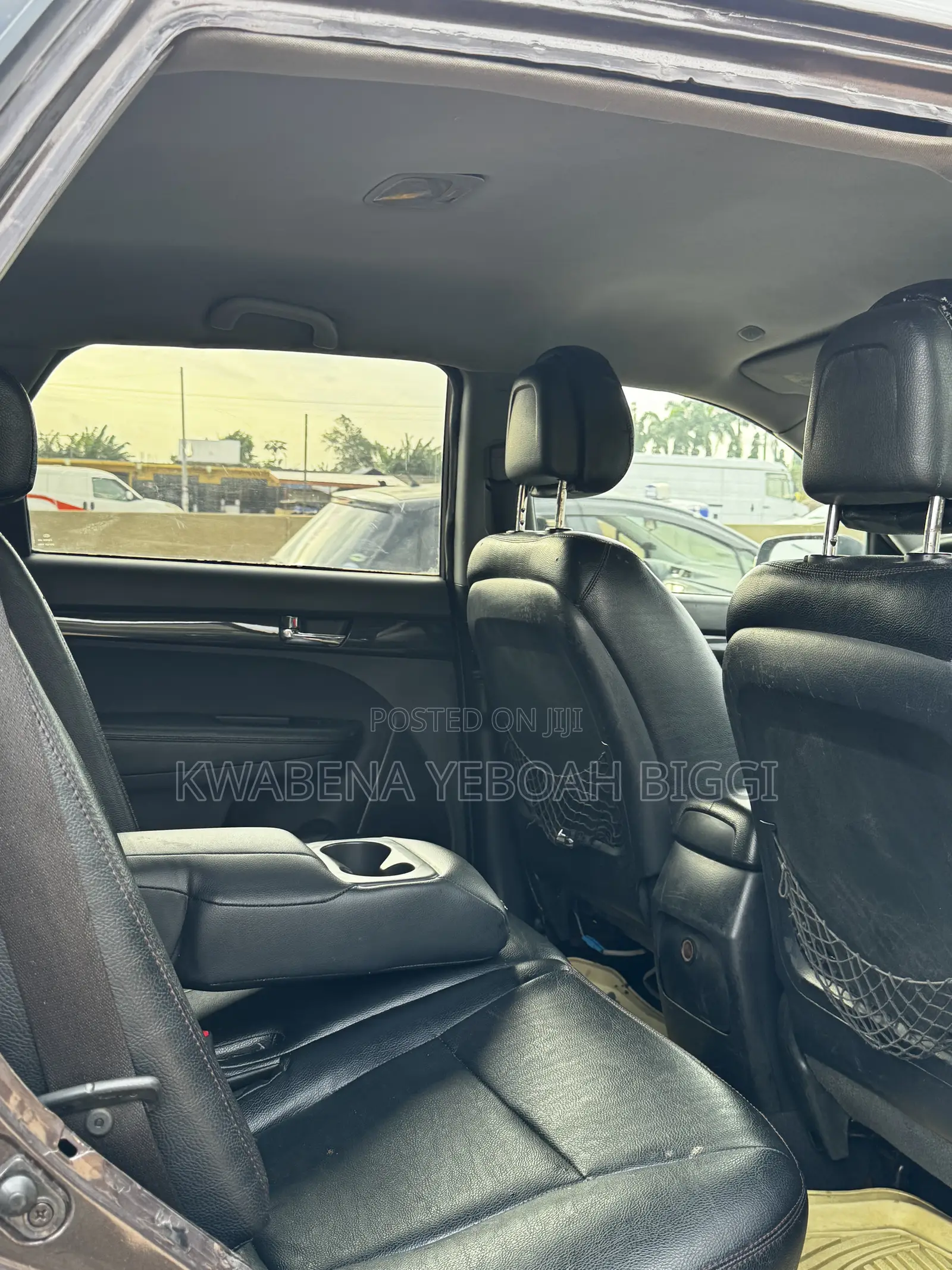 Kia Sorento 2011 Brown