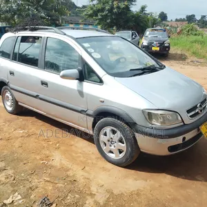 Opel Zafira 2.0T OPC 2011 Silver