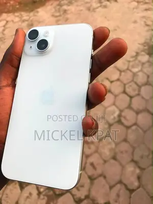 Apple iPhone 15 Plus 128 GB White