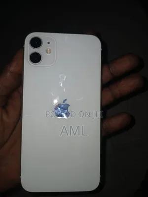 Apple iPhone 11 64 GB White