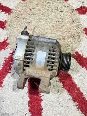 Toyota Vitz Alternator