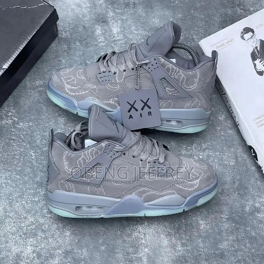 Original Air Jordan 4 Retro XX Kaws
