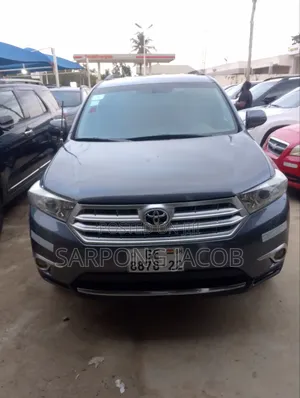 Toyota Highlander 2013 Silver