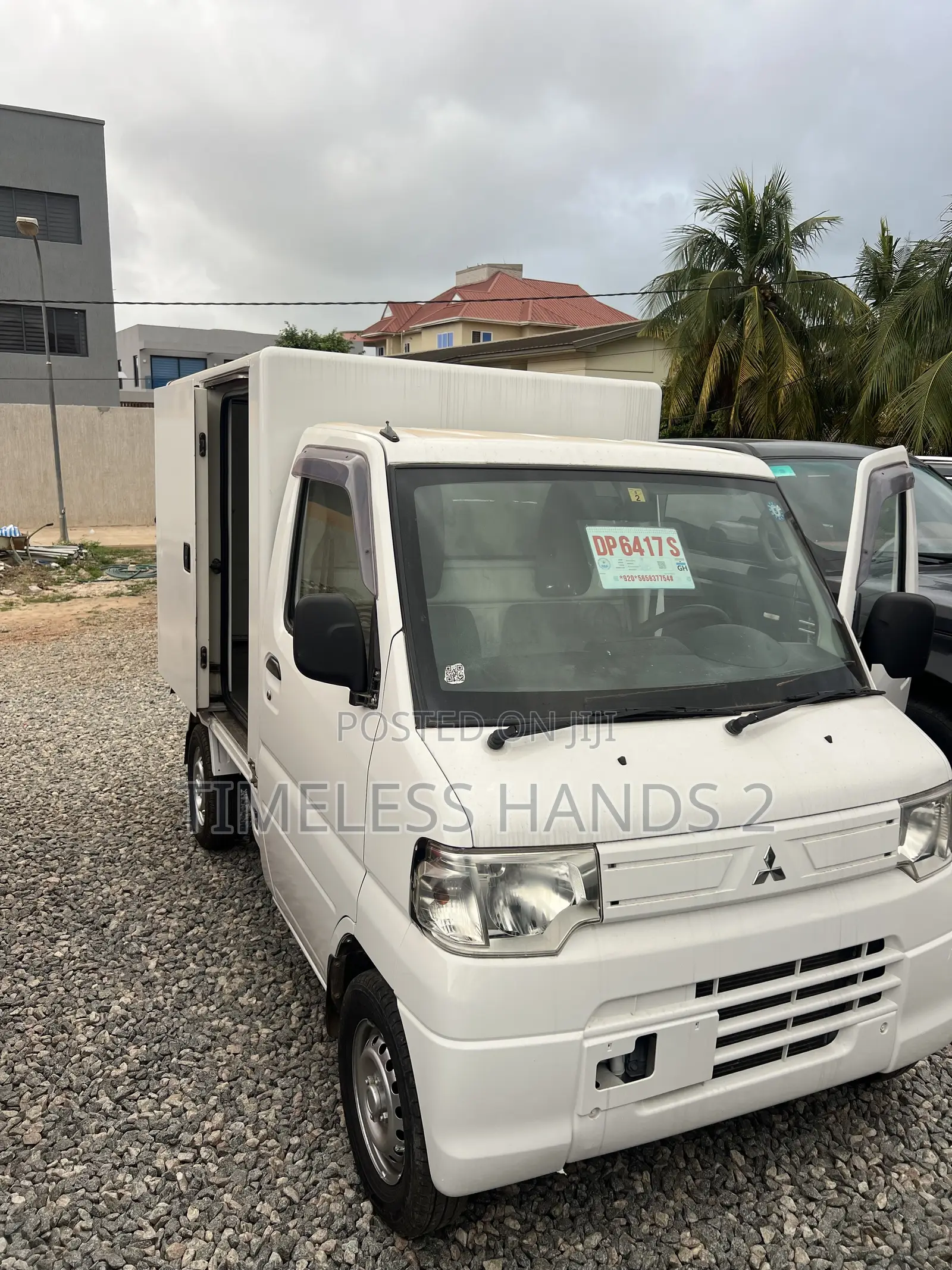 Mitsubishi Minicab Truck 2016 White