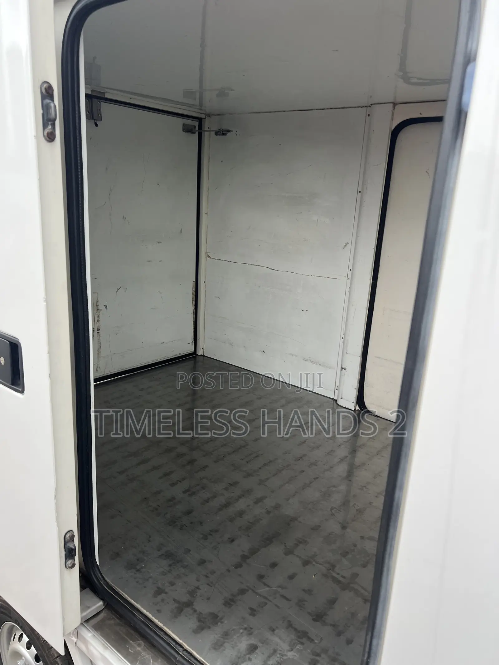 Mitsubishi Minicab Truck 2016 White