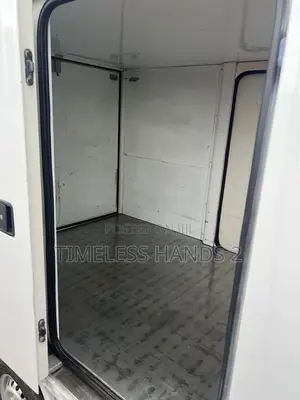 Mitsubishi Minicab Truck 2016 White