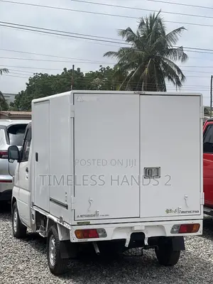 Mitsubishi Minicab Truck 2016 White