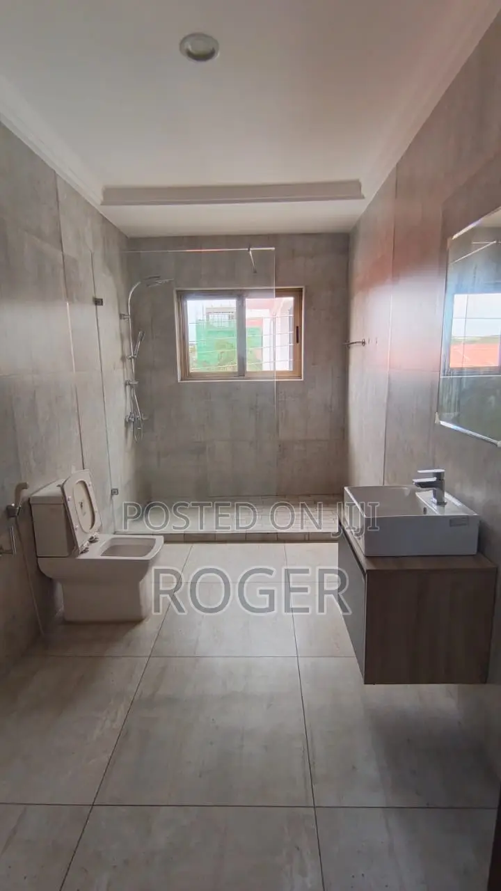 12 Bedroom House for Rent at East Legon Around a C Mall