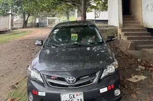 Toyota Corolla LE 4dr Sedan (1.8L 4cyl 4A) 2010 Gray