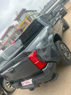 Toyota Tacoma 2025 Gray