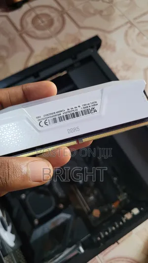 Corsair Vengeance DDR5 White Memory X1 16gb 6000MHz