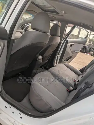 Hyundai Elantra 2013 White