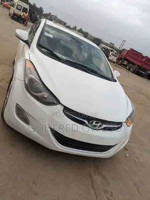Hyundai Elantra 2013 White