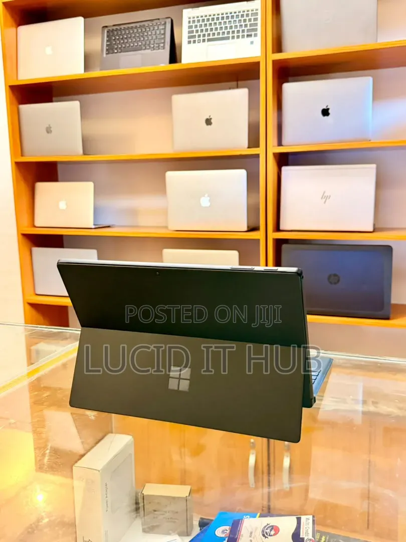 Laptop Microsoft Surface Laptop 7 16GB Intel Core i7 SSD 256GB