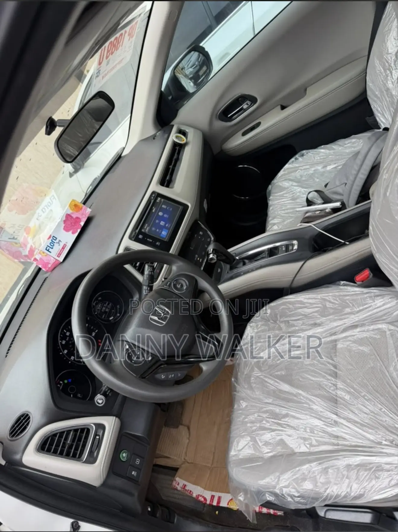 Honda HR-V 4dr SUV (1.5L 4cyl CVT) 2016 White