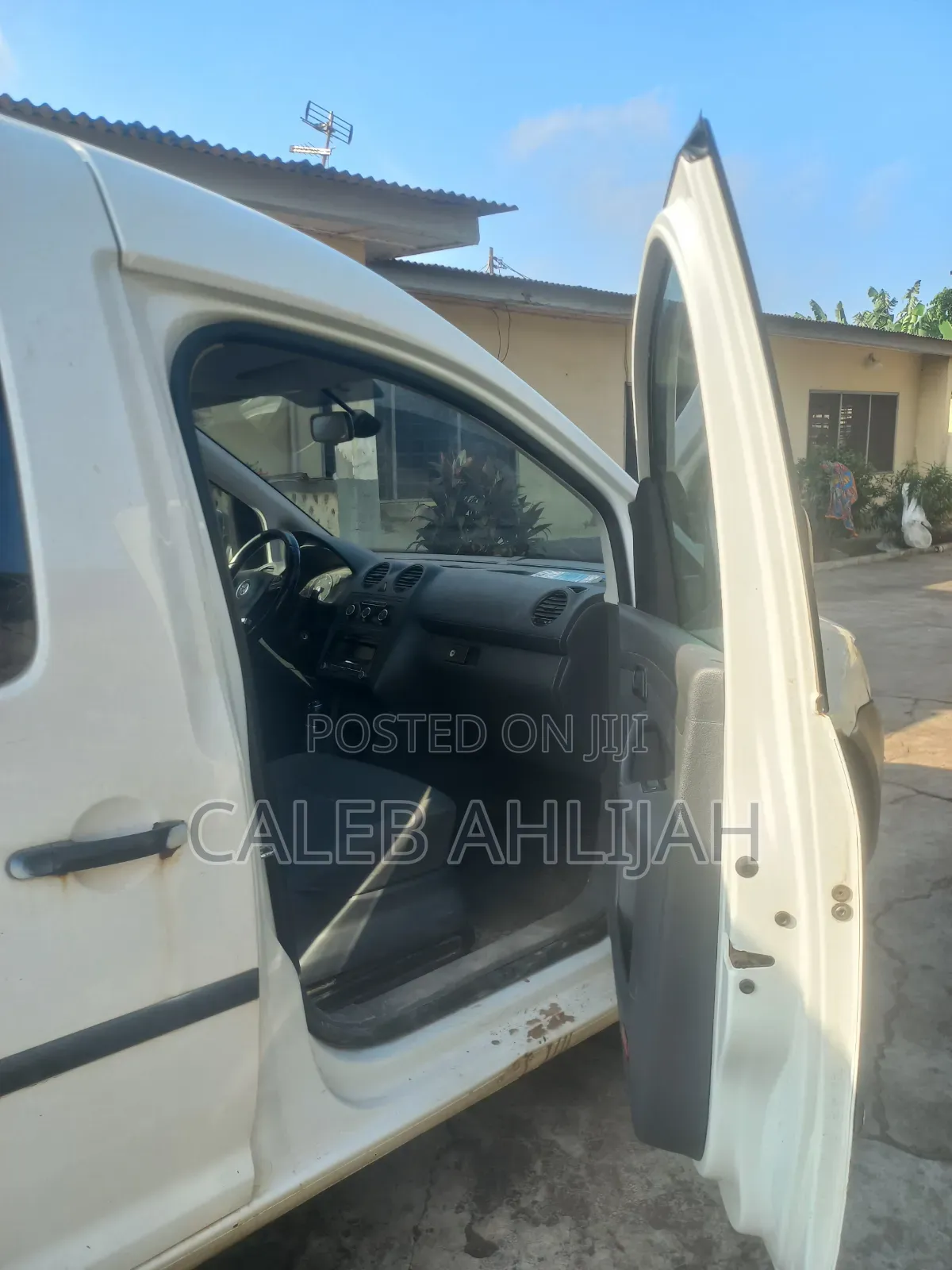 Volkswagen Transporter 2014 White