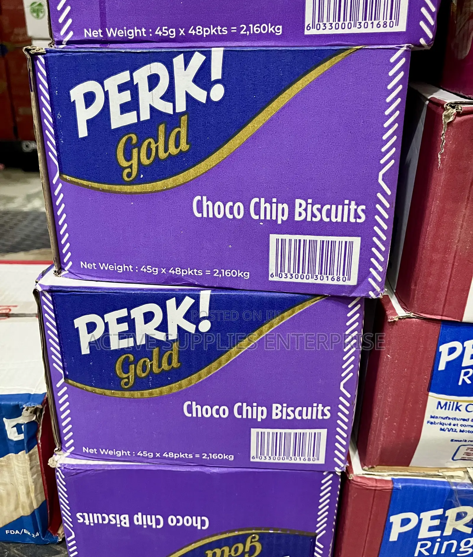 Perk Gold Choco Chip Biscuits (48 Pcs)