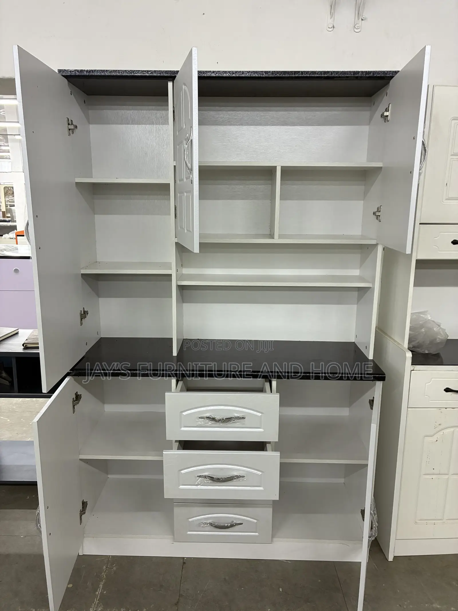 Simple Kitchen Cabinet