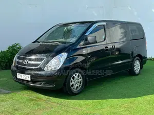 Hyundai Starex 2012 Black