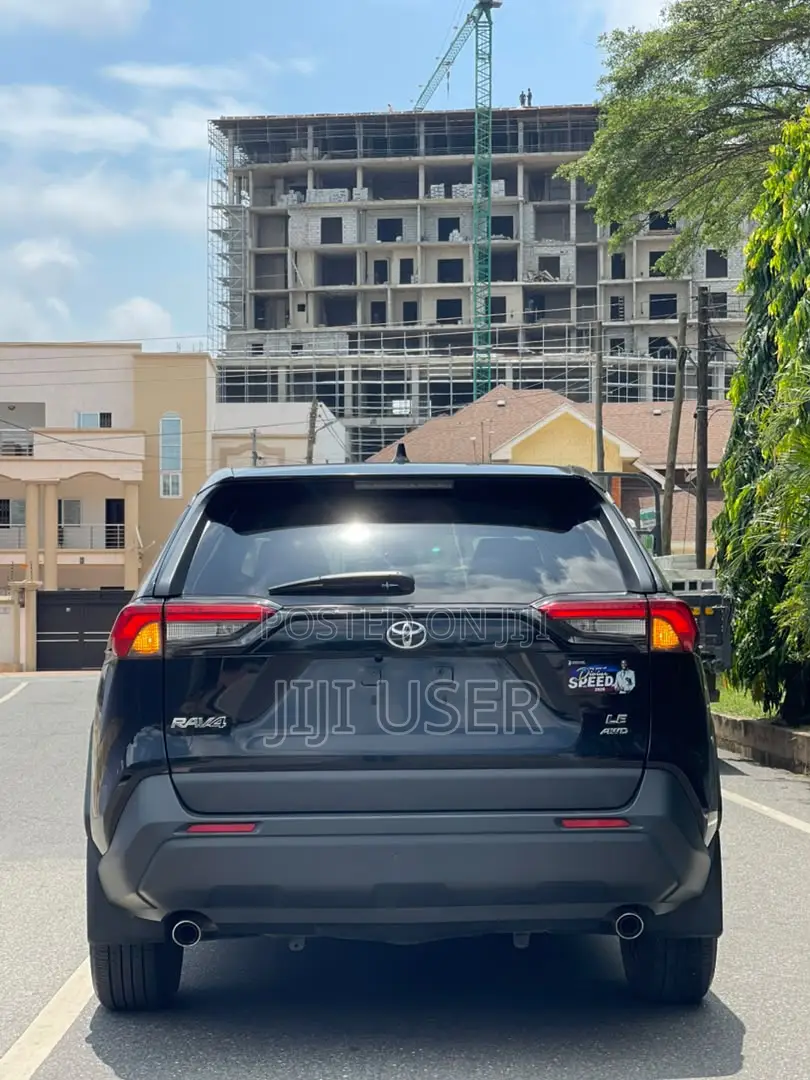 Toyota RAV4 LE AWD 2023 Black
