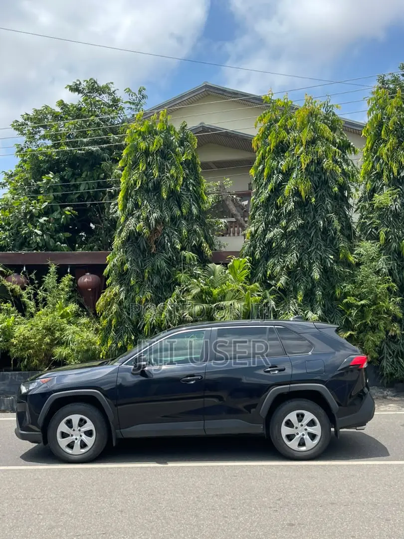 Toyota RAV4 LE AWD 2023 Black