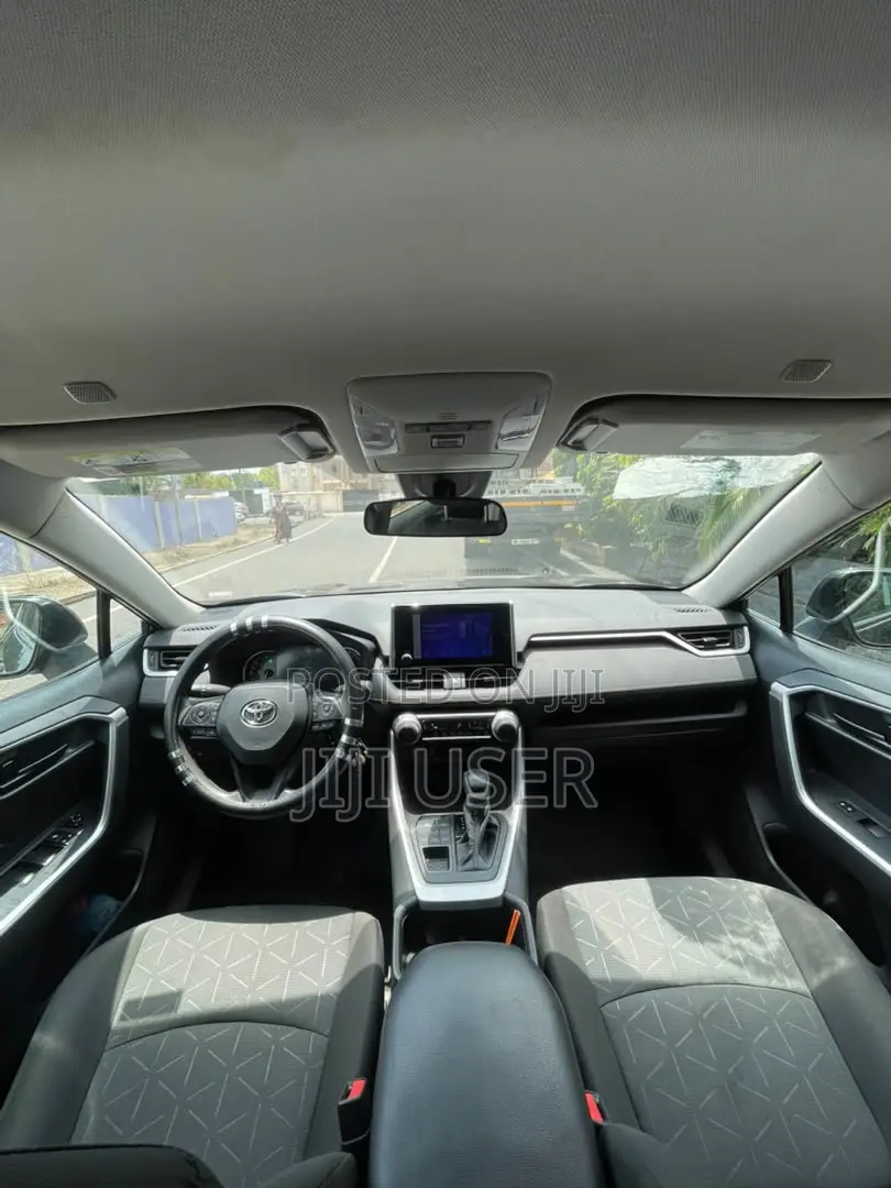 Toyota RAV4 LE AWD 2023 Black