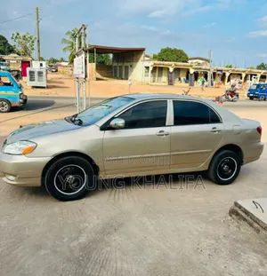 Toyota Corolla 2006 Gold