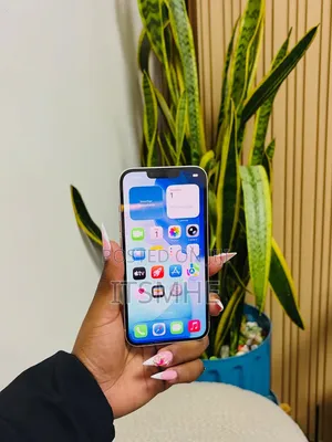 New Apple iPhone 13 256 GB Black