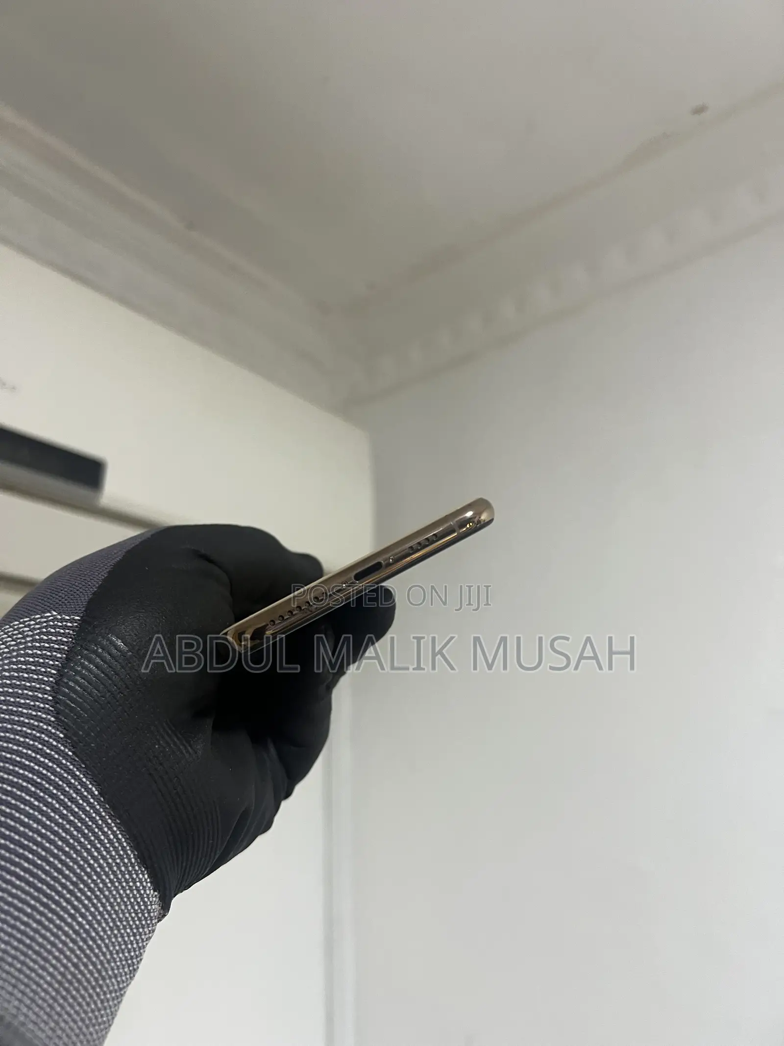 Apple iPhone XS Max 64 GB Gold