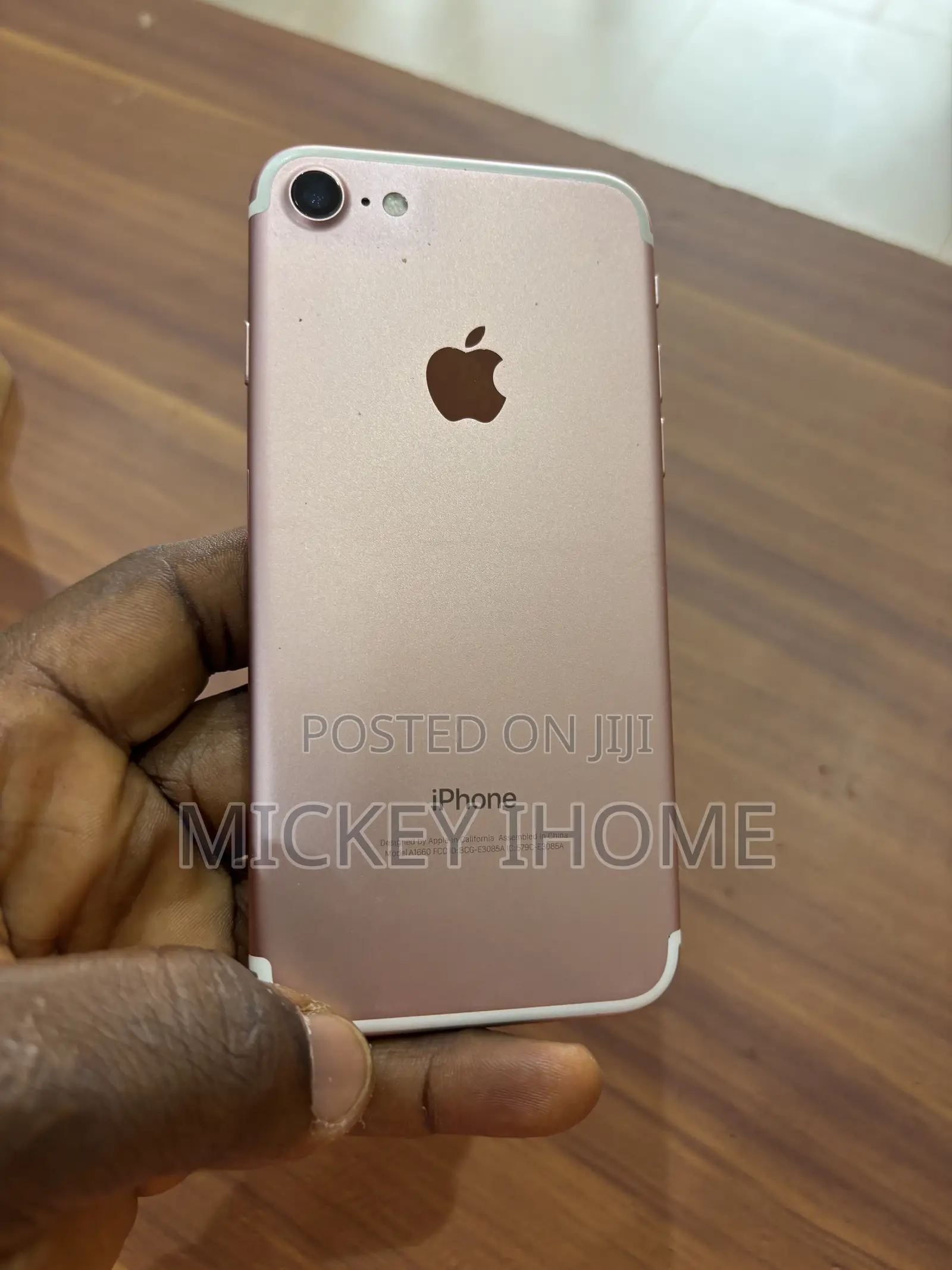 Apple iPhone 7 32 GB Rose Gold