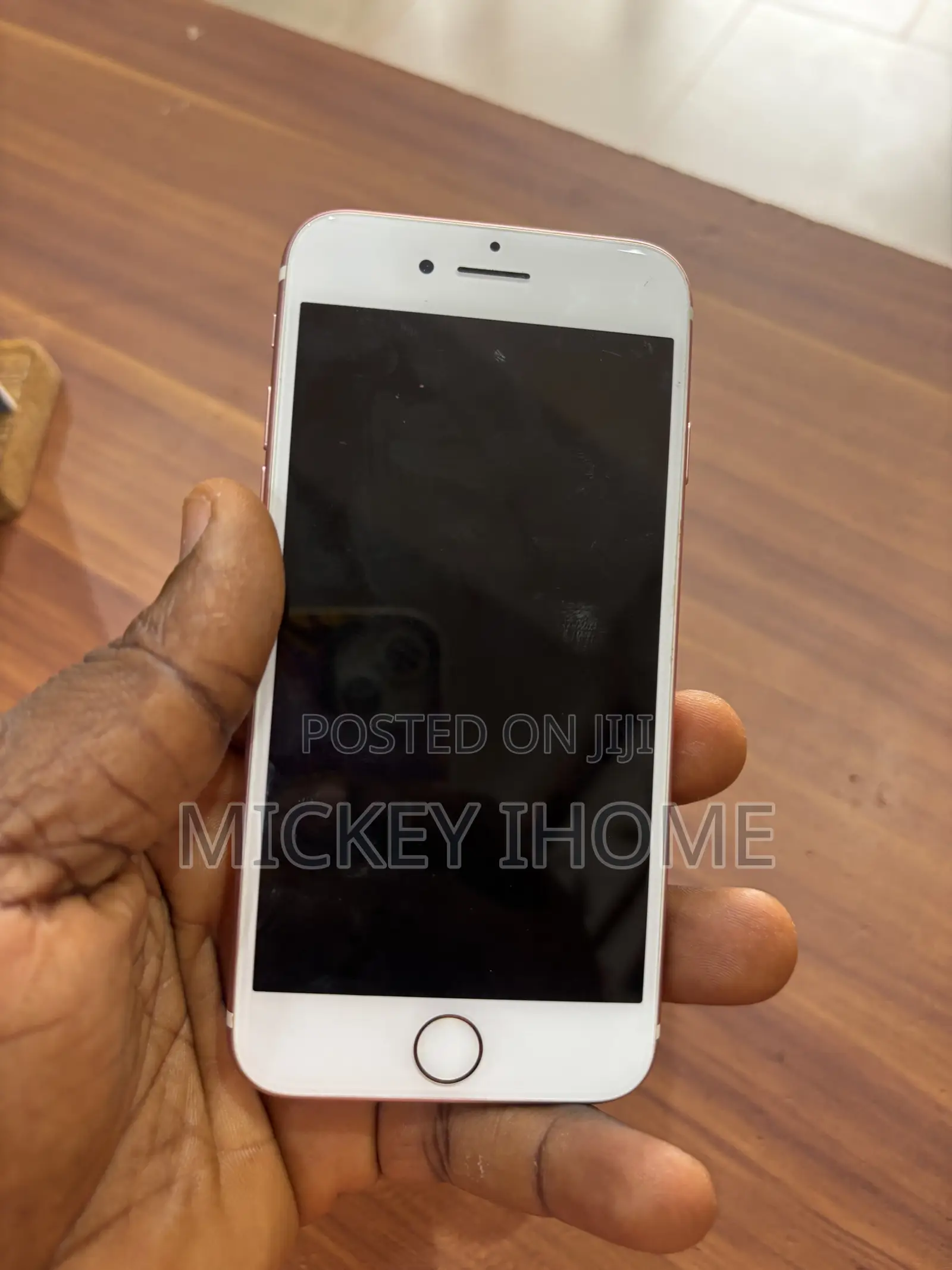 Apple iPhone 7 32 GB Rose Gold