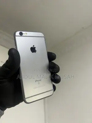 Apple iPhone 6s 32 GB Gray