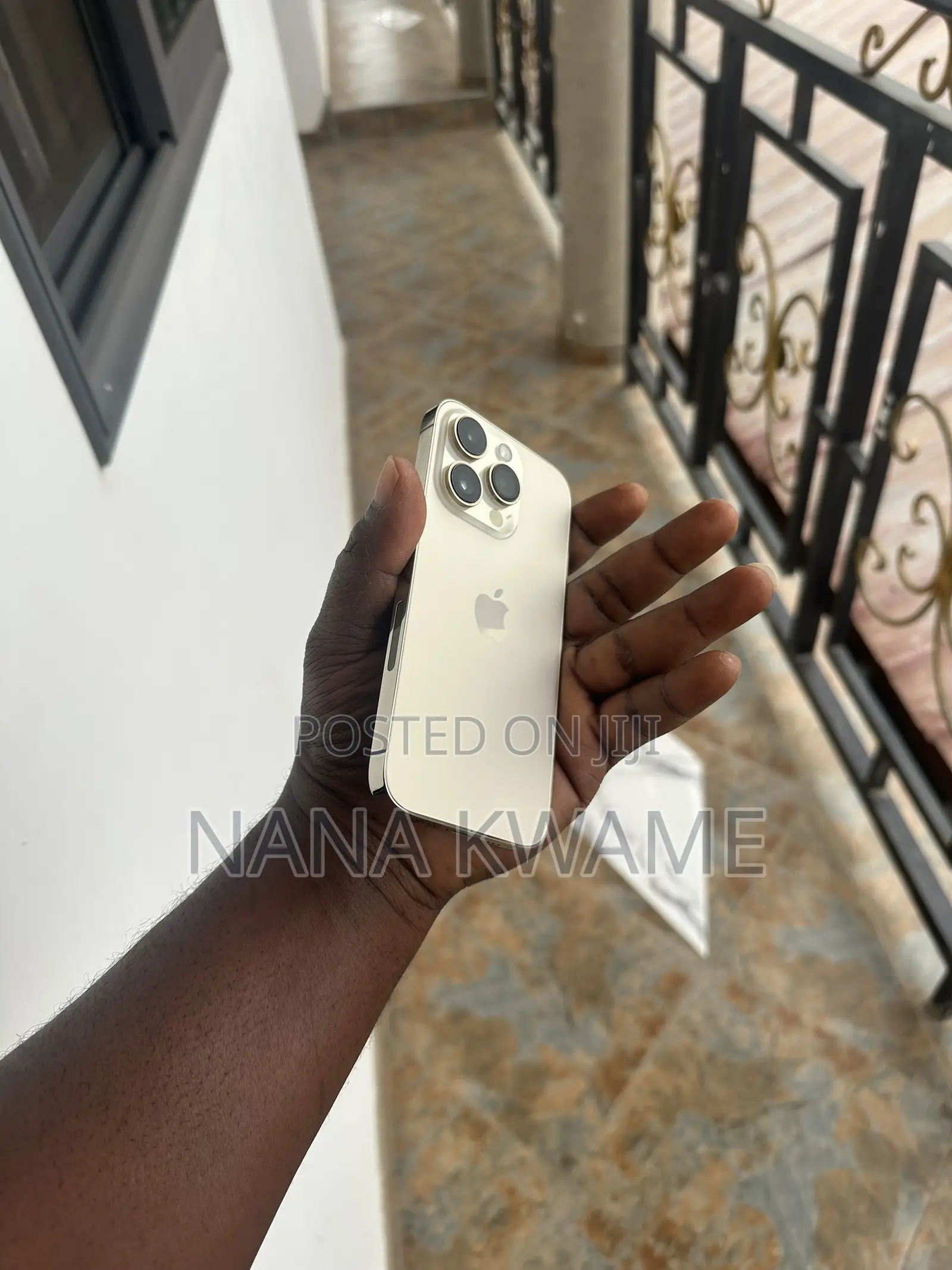 New Apple iPhone 14 Pro 128 GB Gold