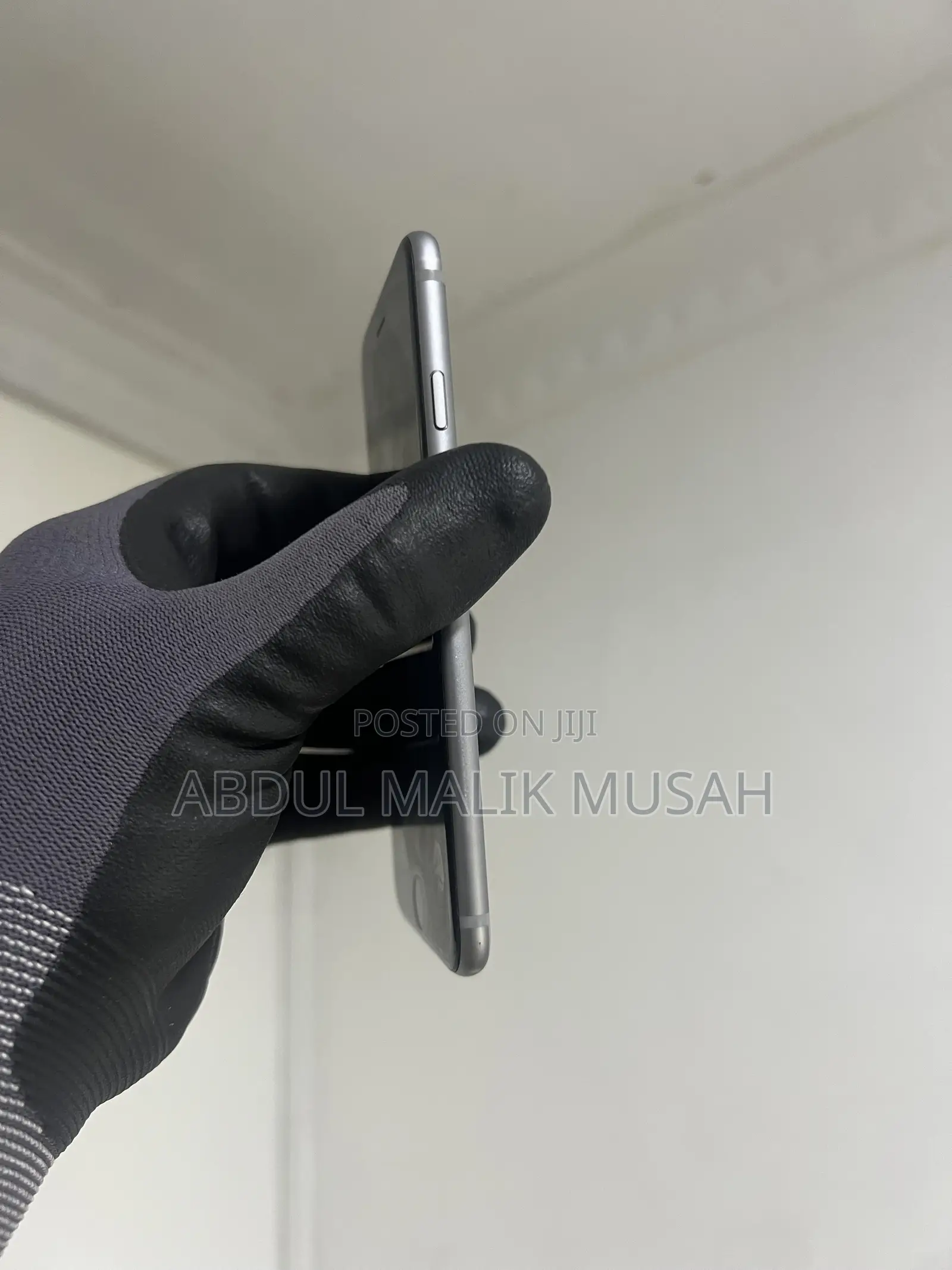 Apple iPhone 6 64 GB Gray