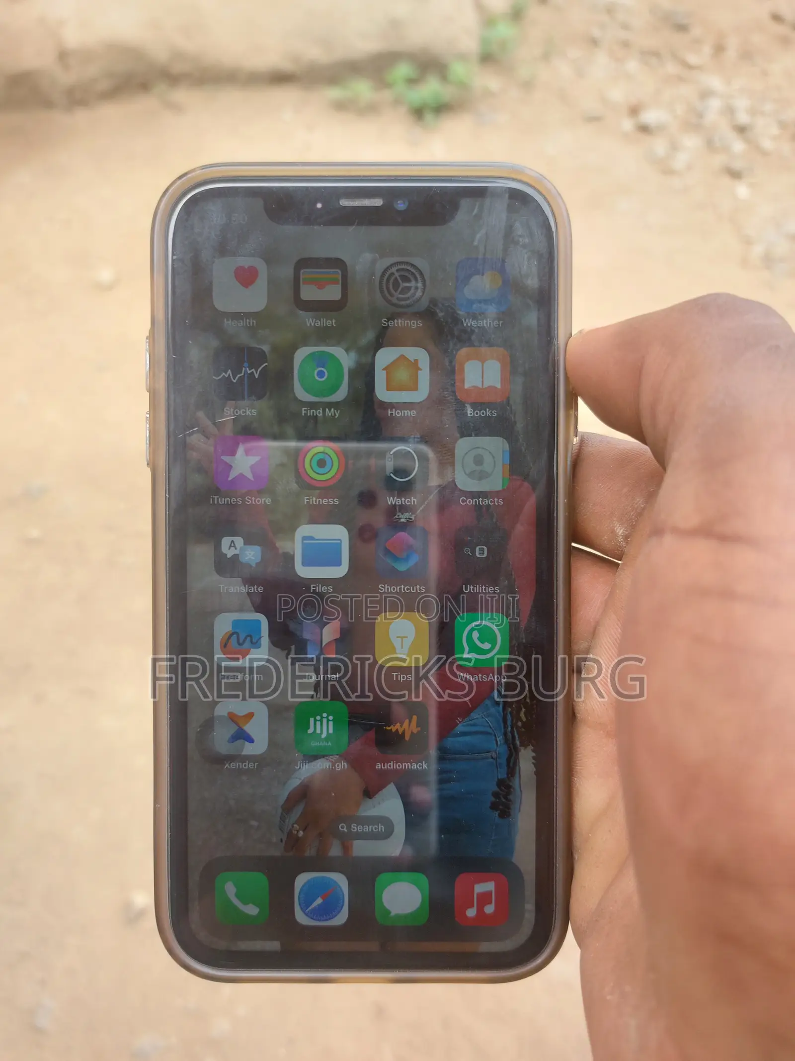 New Apple iPhone 11 64 GB Purple