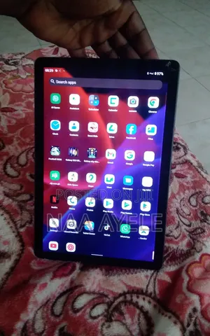 Lenovo Tab M10 Plus (3rd Gen) 64 GB Black