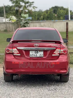 Toyota Corolla LE 4dr Sedan (1.8L 4cyl 4A) 2011 Red