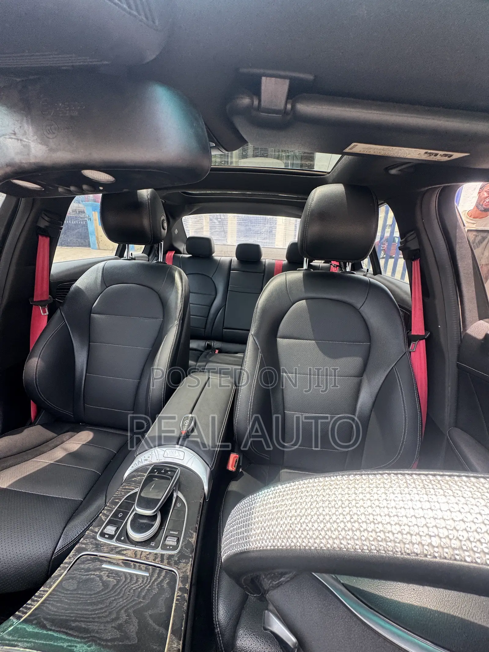 Mercedes-Benz C300 Sport 4Matic Sedan AWD (2.0L 4cyl 7A) 2017 Gray