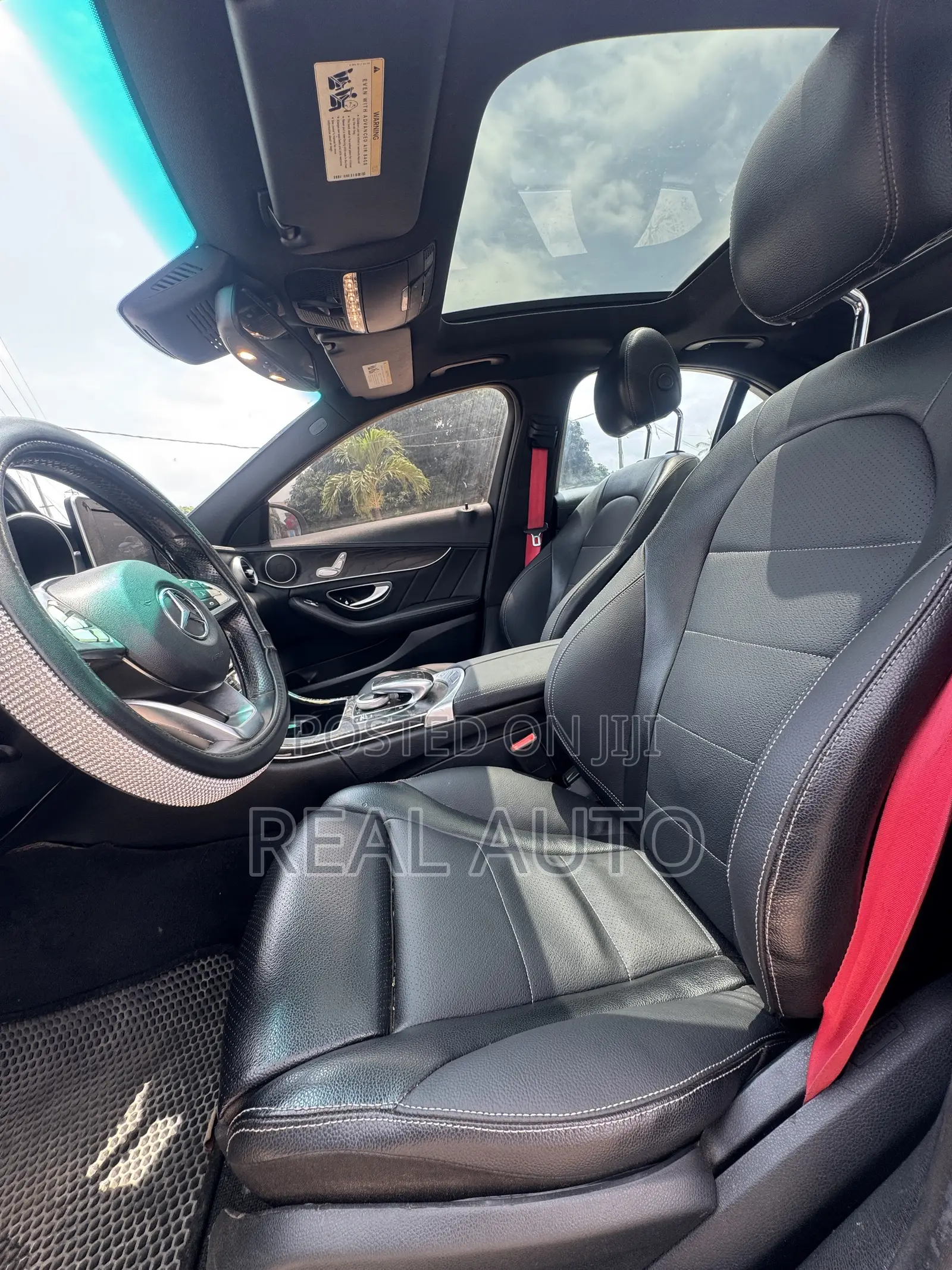 Mercedes-Benz C300 Sport 4Matic Sedan AWD (2.0L 4cyl 7A) 2017 Gray