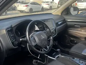 Mitsubishi Outlander SEL AWC 2019 Black