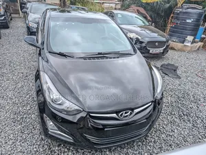Hyundai Elantra Limited Sedan FWD (1.8L 4cyl 6A) 2016 Black