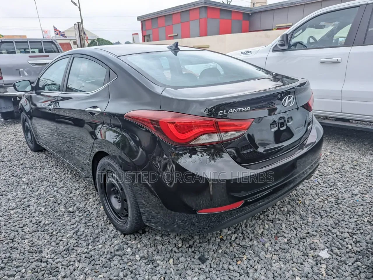 Hyundai Elantra Limited Sedan FWD (1.8L 4cyl 6A) 2016 Black