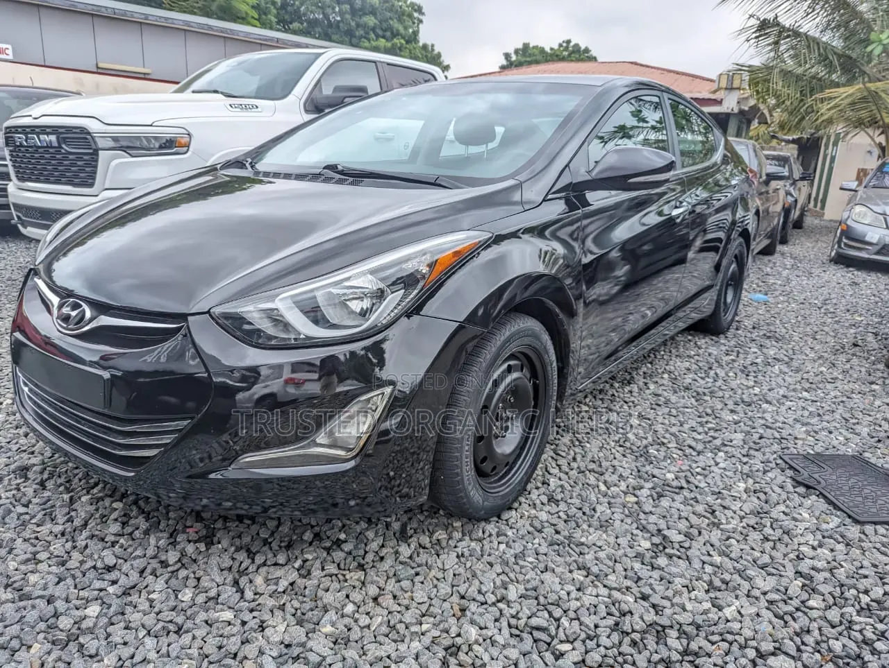 Hyundai Elantra Limited Sedan FWD (1.8L 4cyl 6A) 2016 Black
