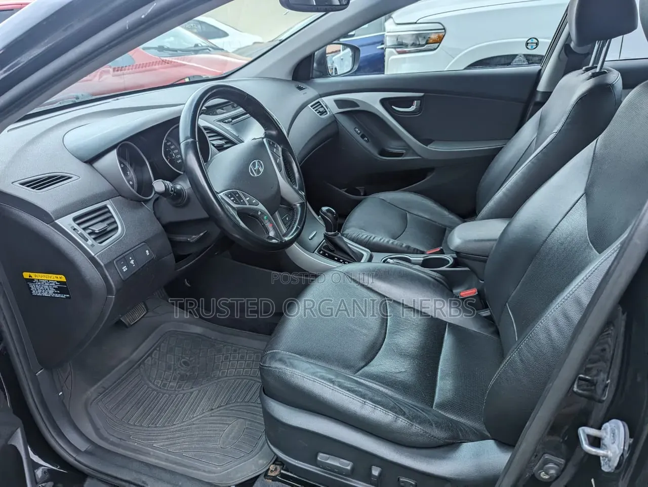 Hyundai Elantra Limited Sedan FWD (1.8L 4cyl 6A) 2016 Black