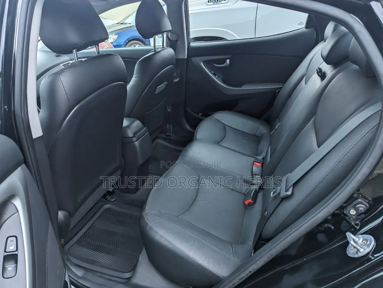 Hyundai Elantra Limited Sedan FWD (1.8L 4cyl 6A) 2016 Black