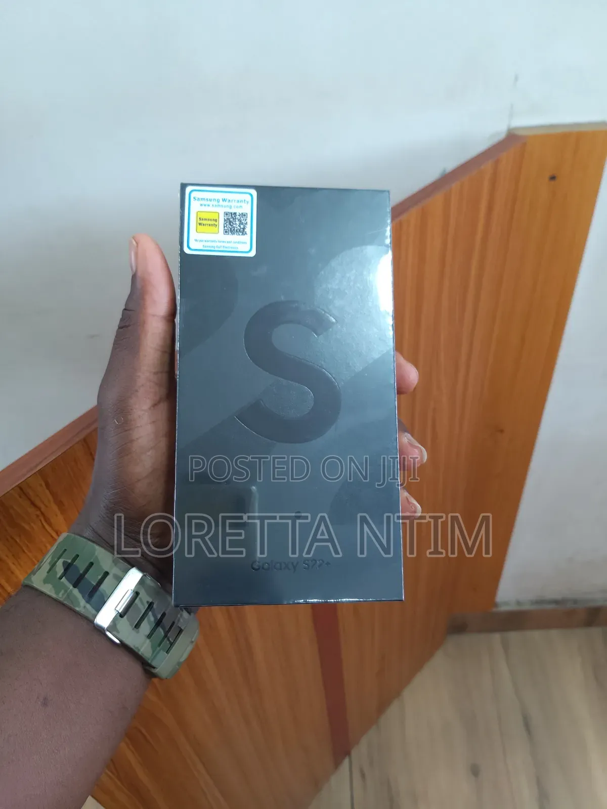 New Samsung Galaxy S22 5G 128 GB Black