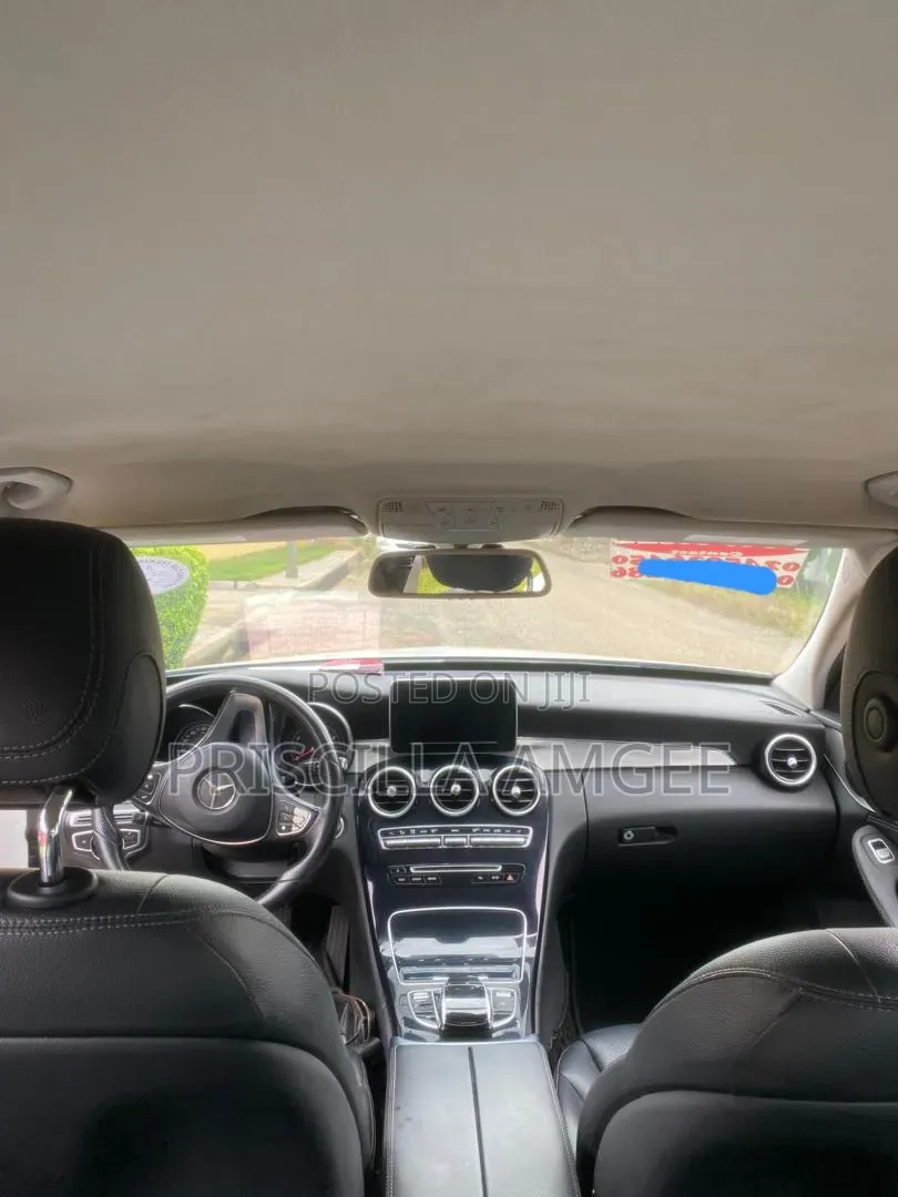 Mercedes-Benz C300 2016 White